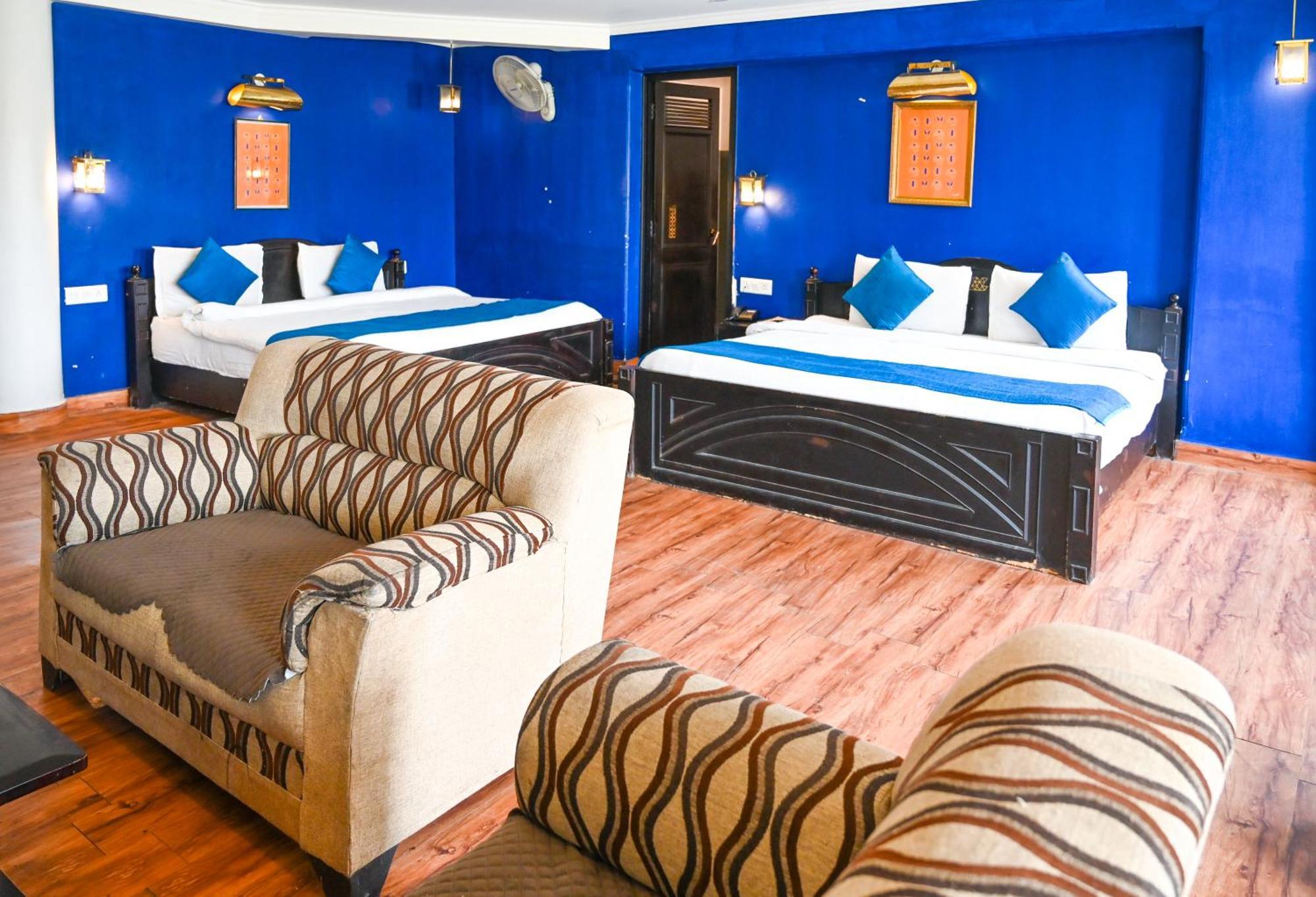 Hotel Dodas Palace Jaipur Bagian luar foto