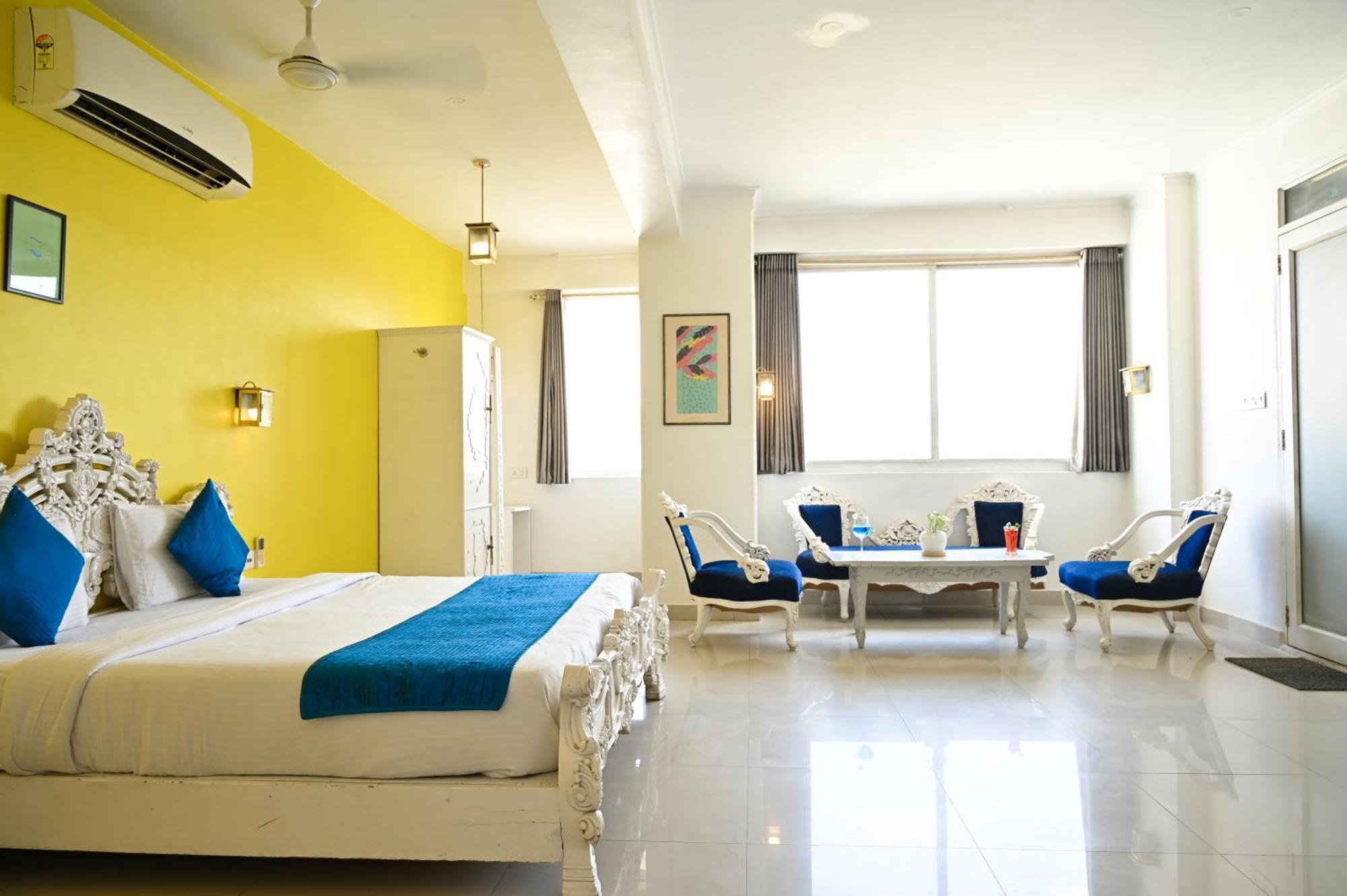 Hotel Dodas Palace Jaipur Bagian luar foto